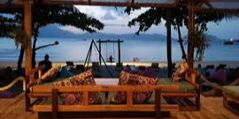 Simple Beach Tien Sa